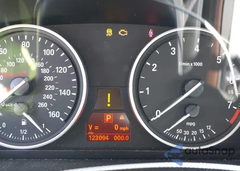 2011 BMW X5 xDrive35I/xDrive35I Premium/xDrive35I Sport Activity z USA, uszkodzony, nr VIN 5UXZV4C56BL407425